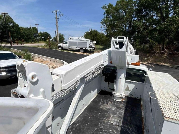 2009-altec-at37g-image-59