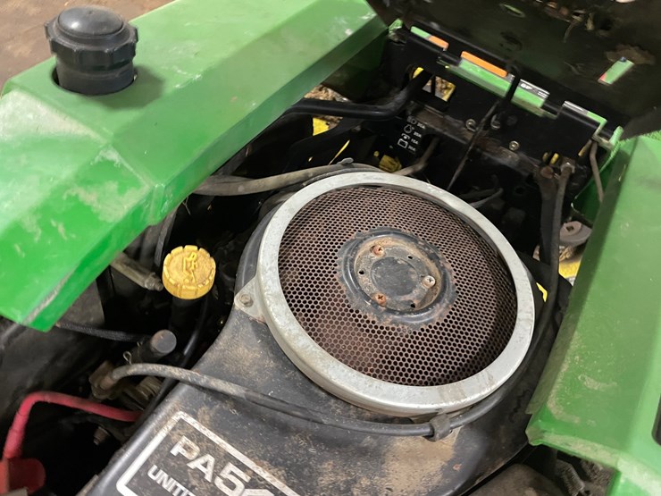 john-deere-f525-image-9