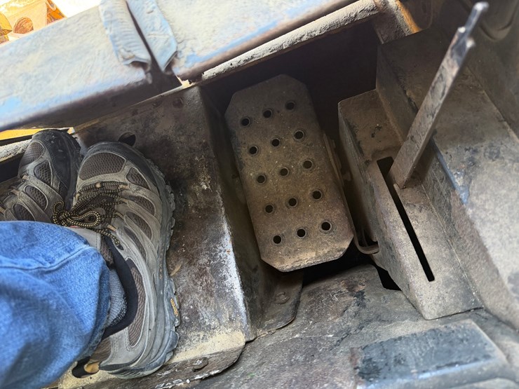 2004-john-deere-280-image-13