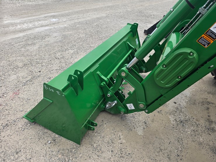 2019-john-deere-6130m-image-24