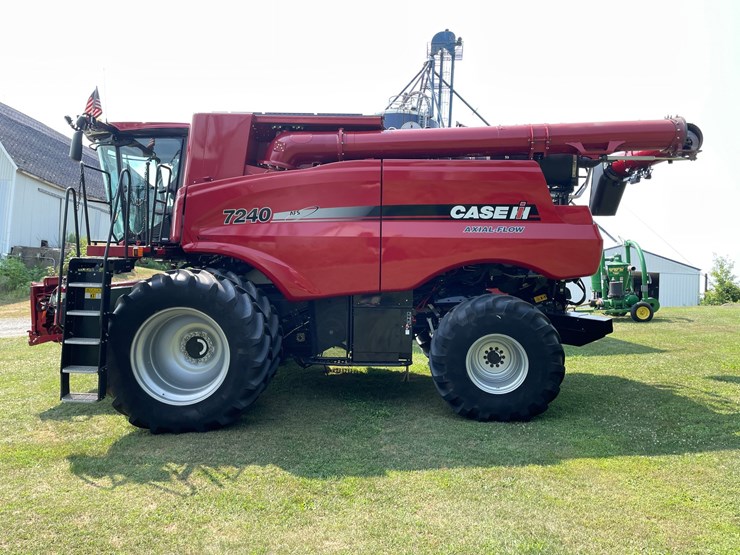 2018-case-ih-7240-image-7