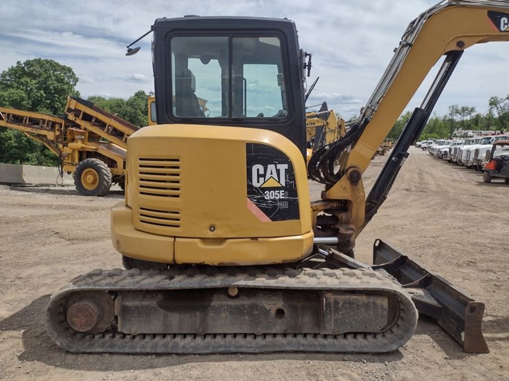 caterpillar-15-image-30