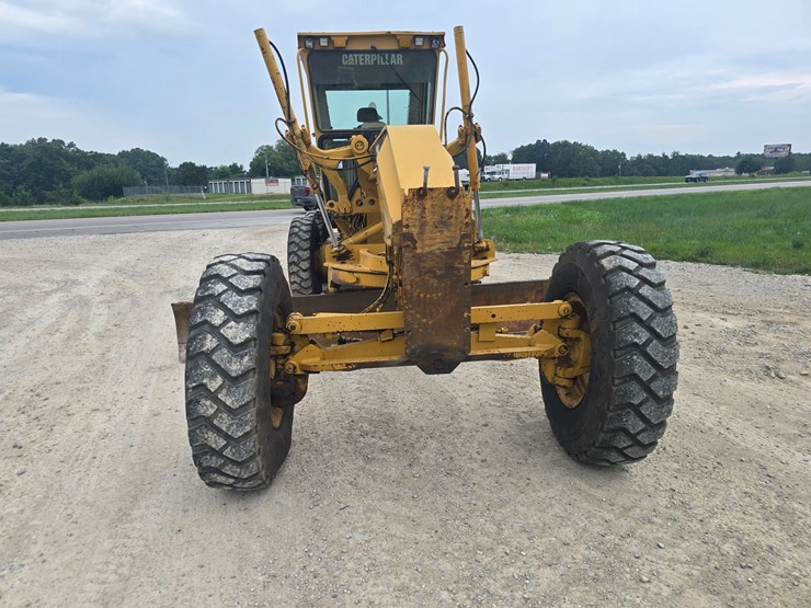 2007-caterpillar-12h-image-31
