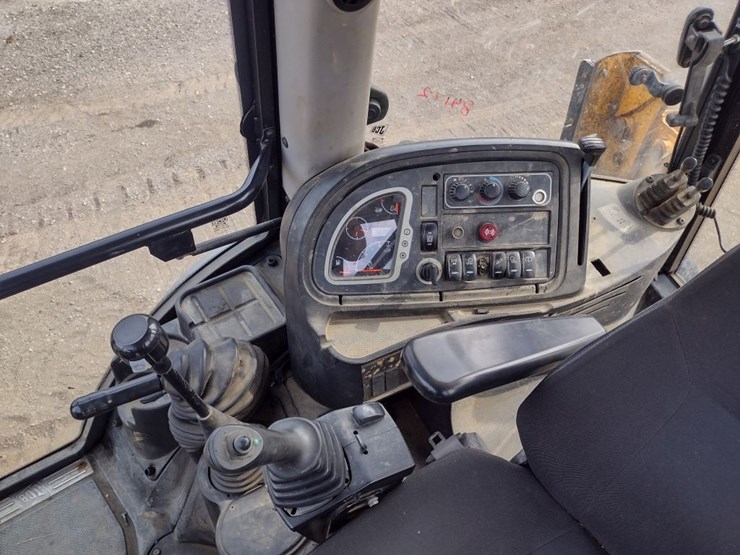 jcb-3cx14-image-7