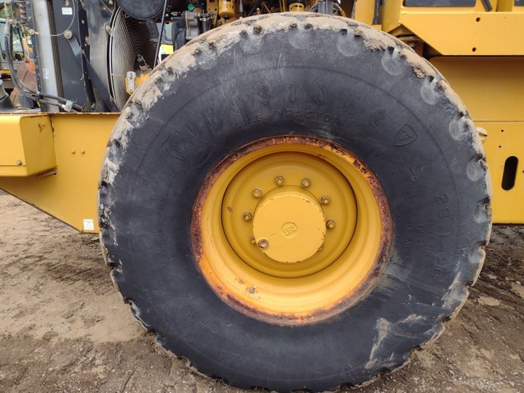 caterpillar-cs-563e-image-23