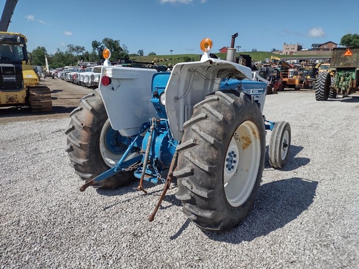 ford-3600-image-28