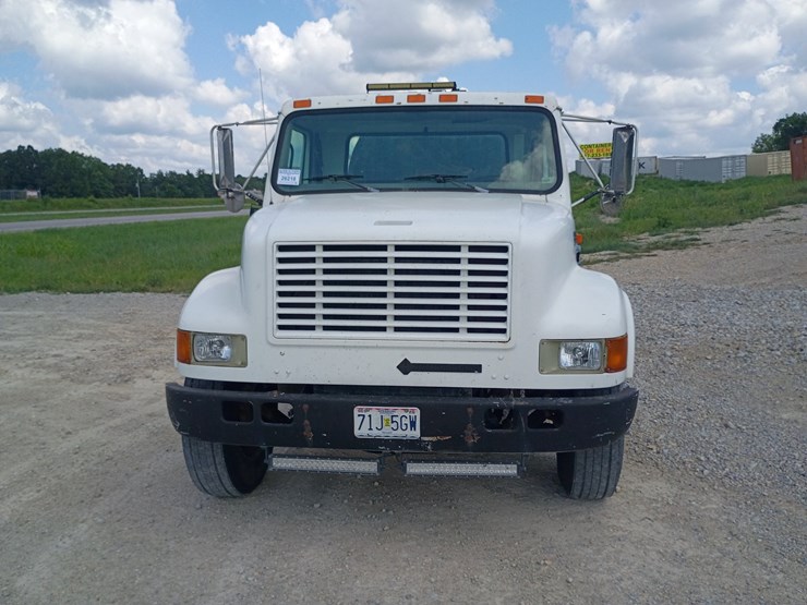 1999-international-4700-image-14