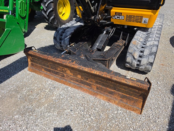 2022-jcb-50z-1-image-5