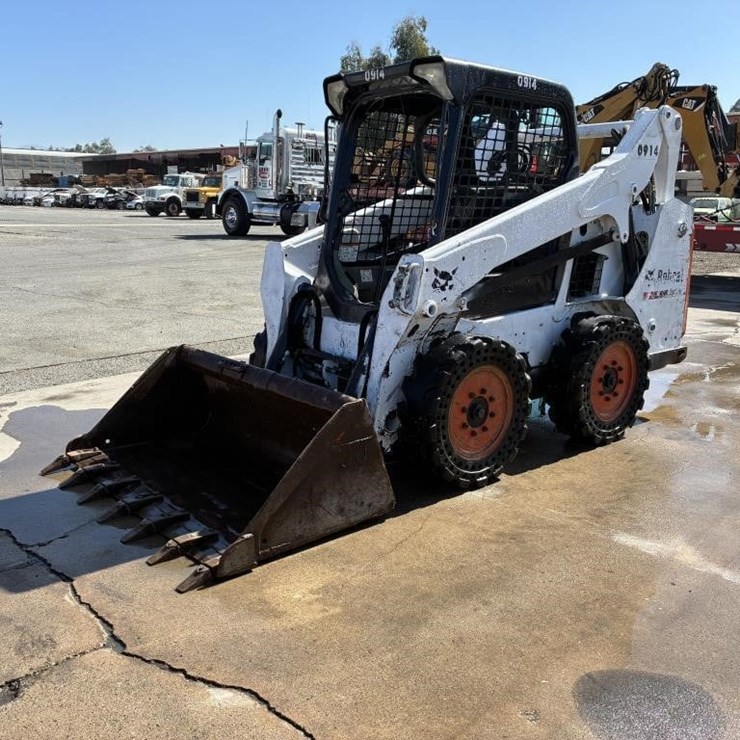 2013 BOBCAT S570