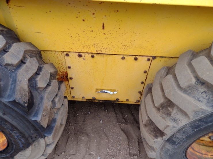 new-holland-ls180-image-17