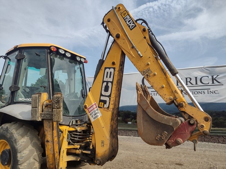 jcb-3cx14-image-33