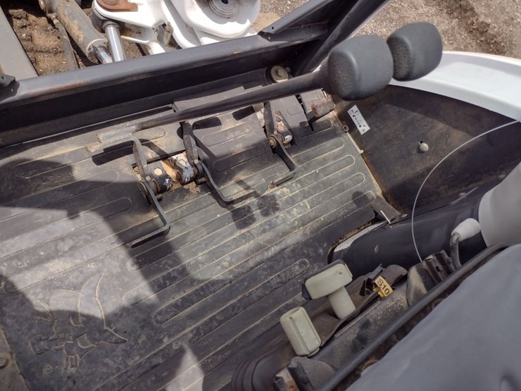 bobcat-331-image-10