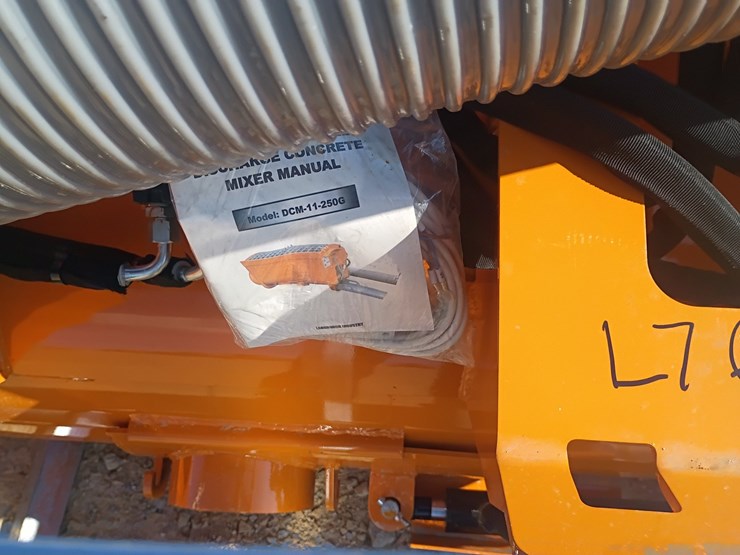 #l76-006-•-landhonor-concrete-mixer-skid-steer-attachment-image-13