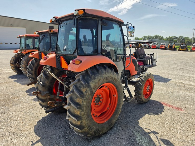2015-kubota-m7060-image-33