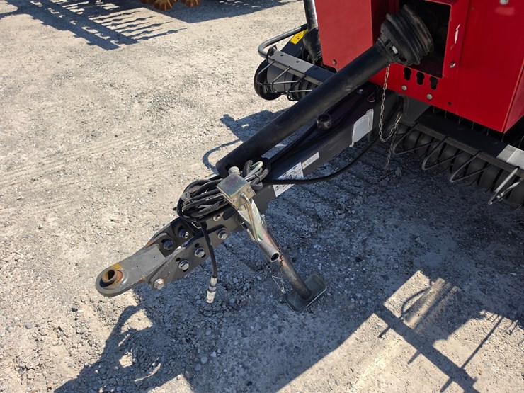 2021-massey-ferguson-1840-image-2