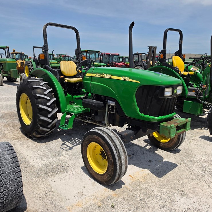 2006 JOHN DEERE 5325