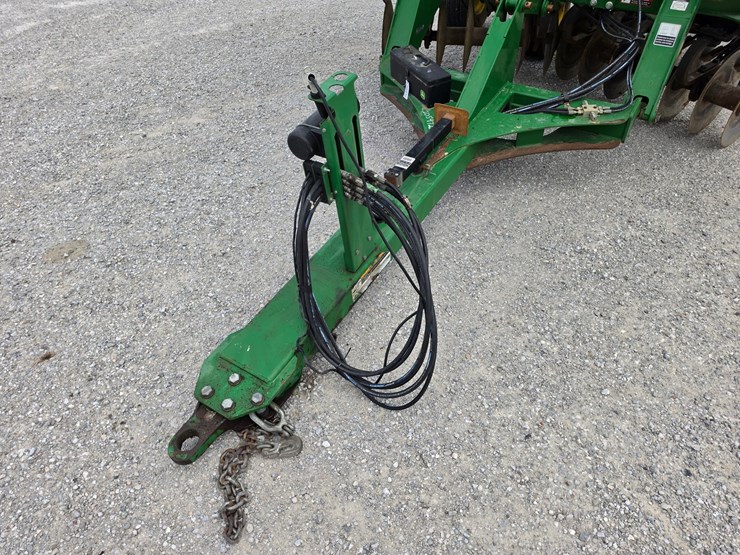 2019-john-deere-2630-image-2
