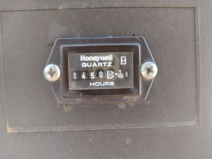 john-deere-7210-image-7