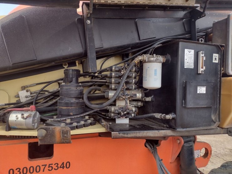 jlg-600s-image-16
