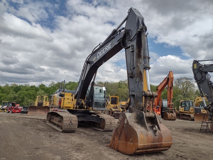 deere-350g-lc-image-50
