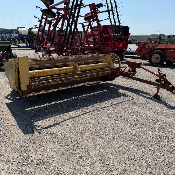 NEW HOLLAND 479