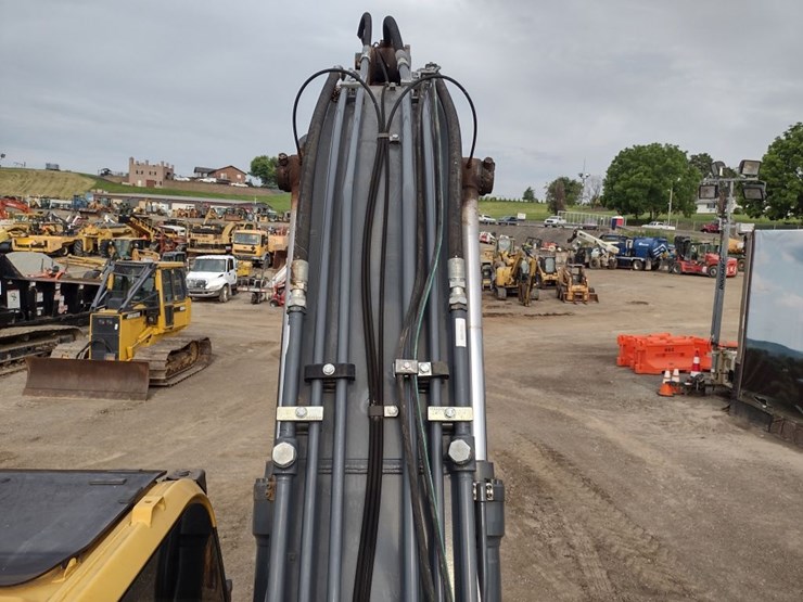 deere-210g-lc-image-41