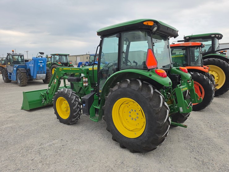 2023-john-deere-5100e-image-15