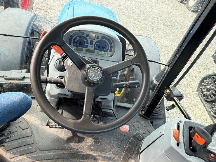 2014-new-holland-t6.165-image-16