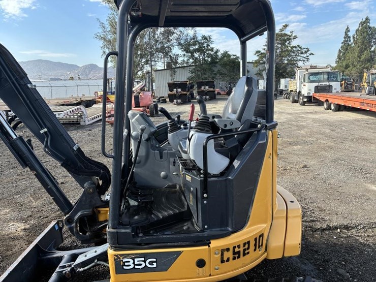 2023-deere-35g-image-20
