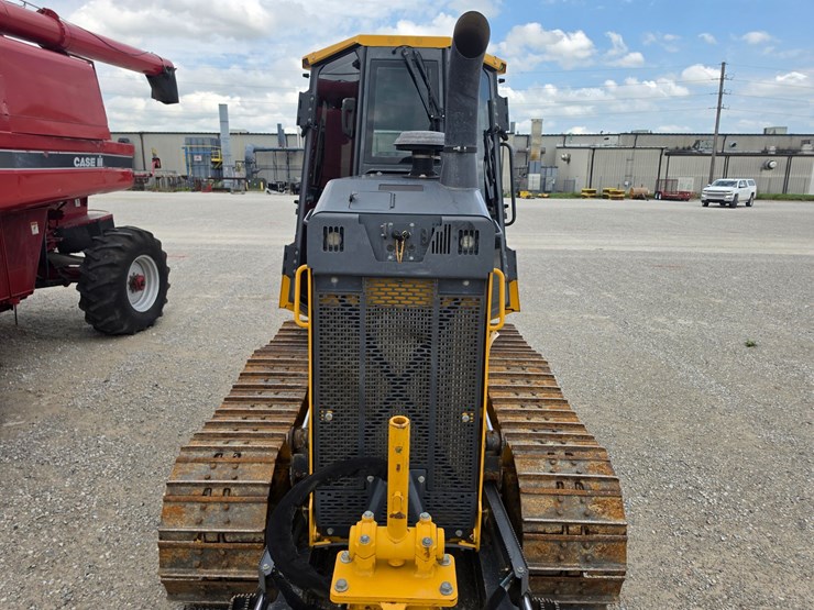 2016-deere-550k-xlt-image-4