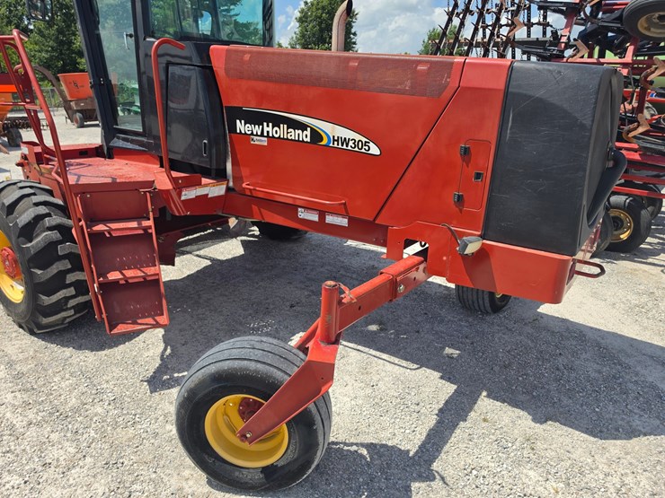 2005-new-holland-hw305-image-14