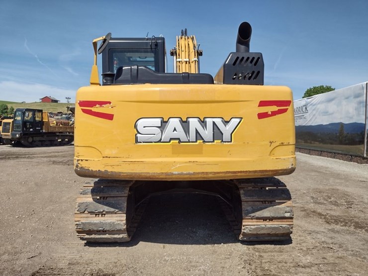 sany-sy135c-image-4