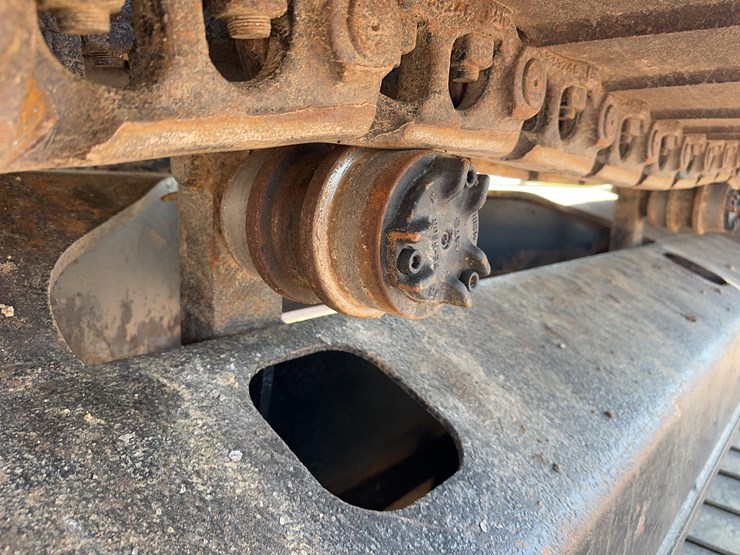 2015-caterpillar-326fl-image-25