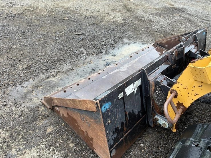 2021-caterpillar-299d3-xe-image-8