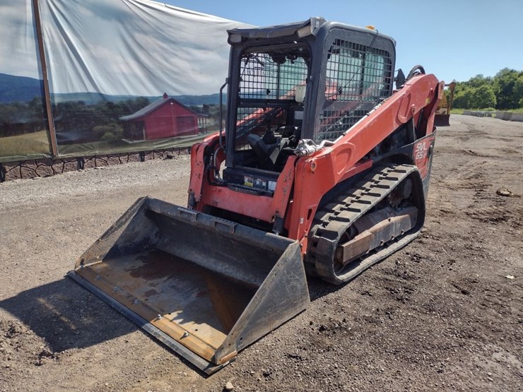 kubota-svl65-2-image-33
