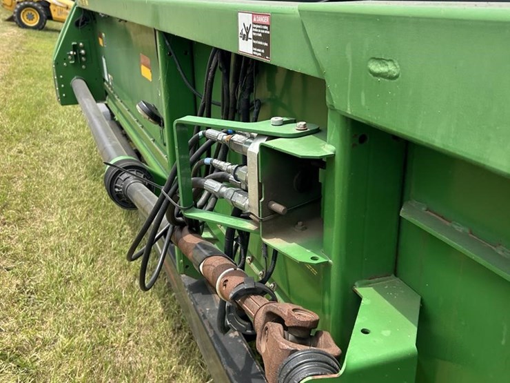 2007-john-deere-635f-image-25