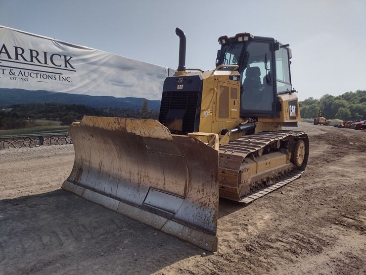 caterpillar-d6k2-xl-image-38