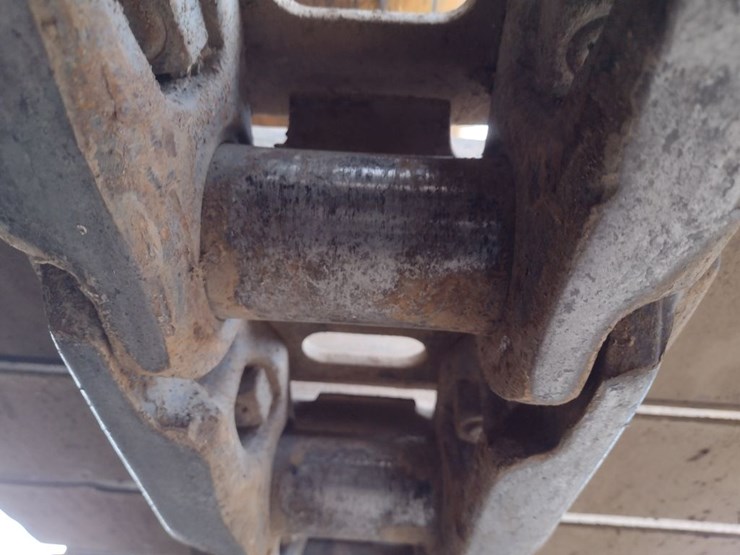 deere-270d-lc-image-33