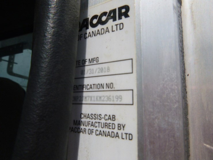 peterbilt-337-image-5