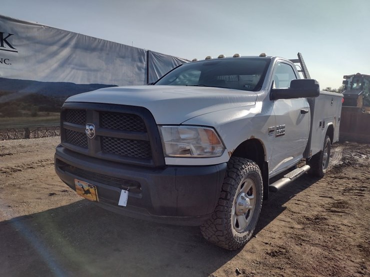 dodge-3500-image-46