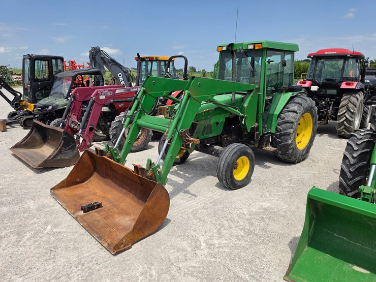 john-deere-5510-image-1