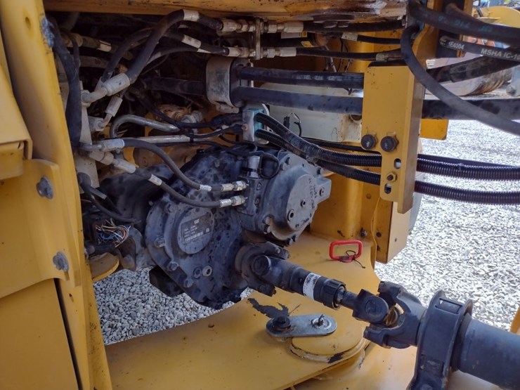 caterpillar-910m-image-34