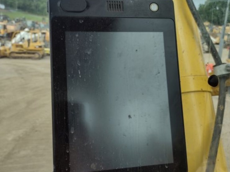 komatsu-pc360-lci-11-image-8