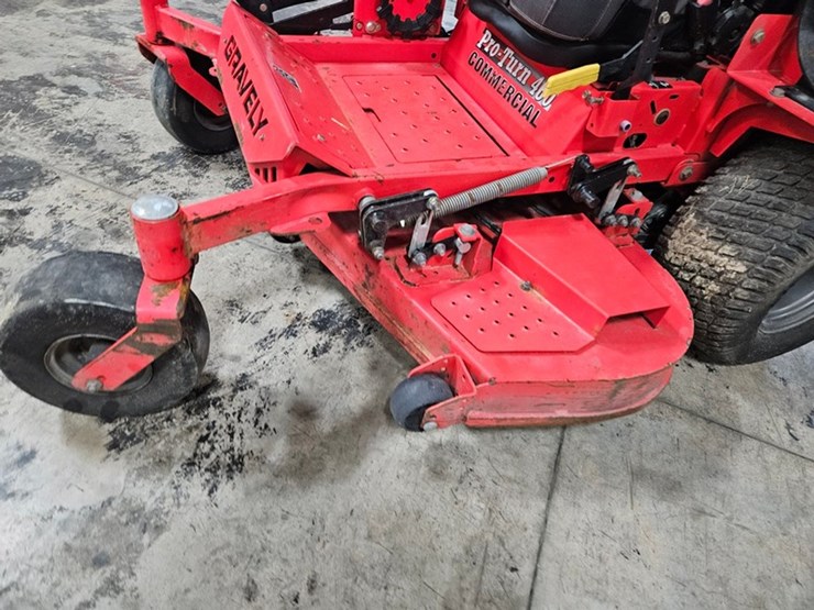 gravely-proturn-460-image-12