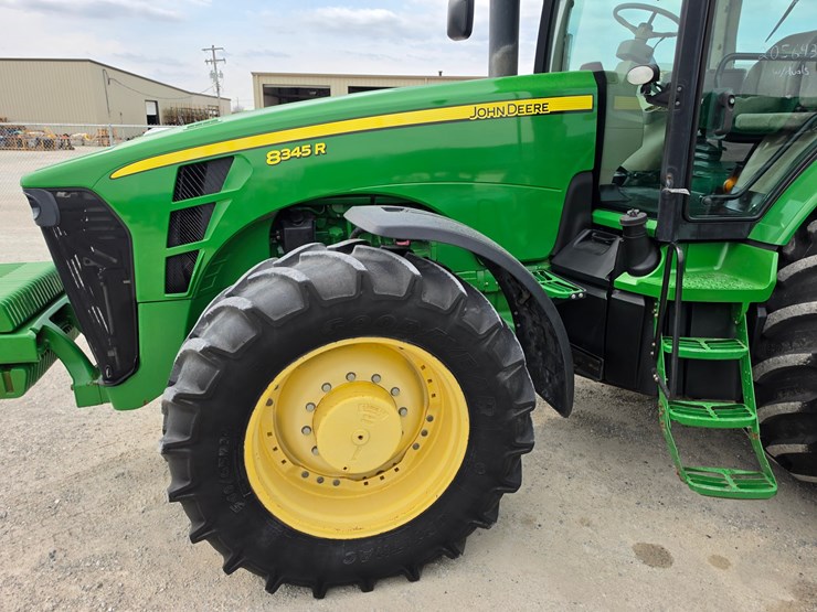 2010-john-deere-8345r-image-20