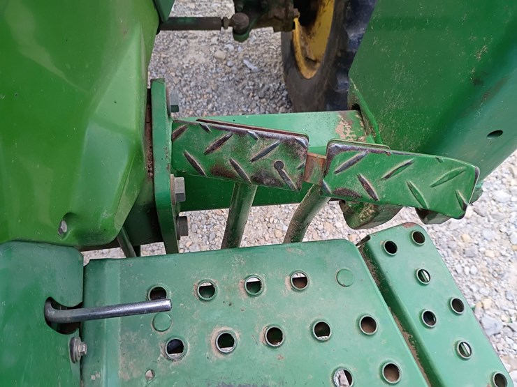 1992-john-deere-870-image-25