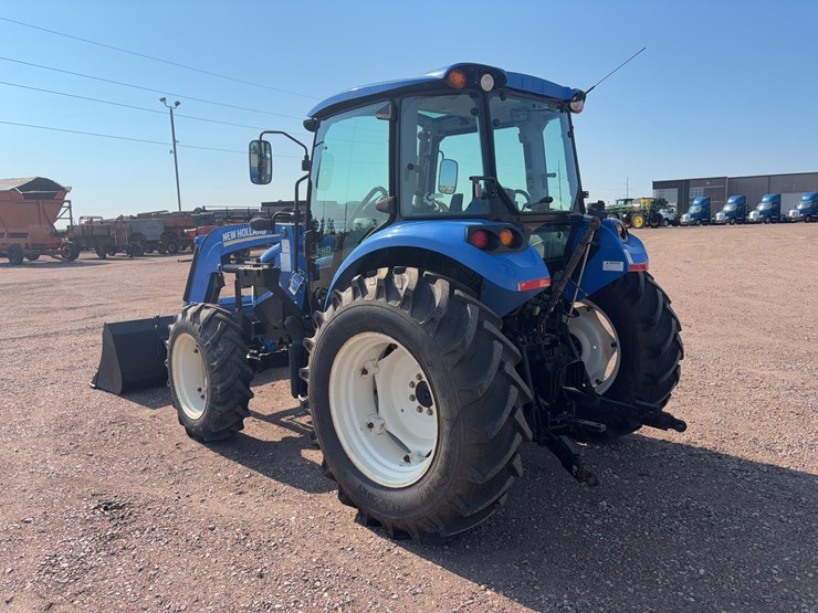 new-holland-t4.75-image-5
