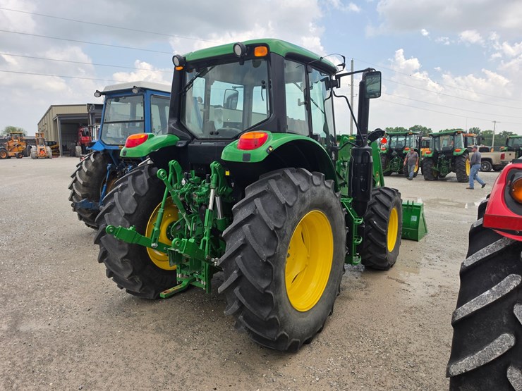 2019-john-deere-6130m-image-10