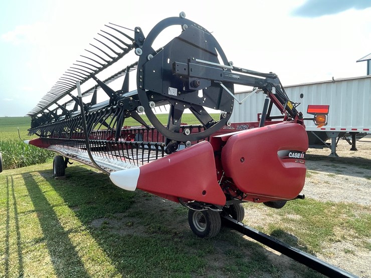 2018-case-ih-3162-image-55