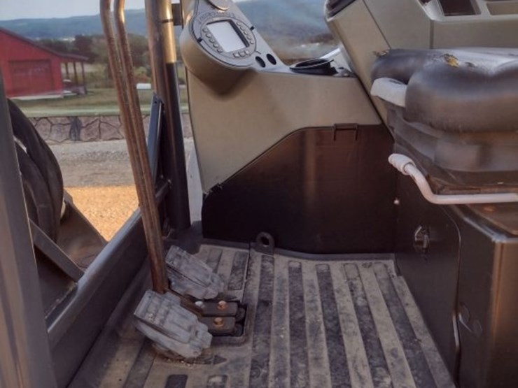 bobcat-e32i-image-11